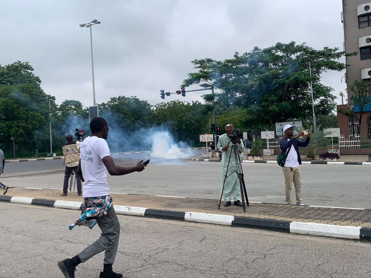 Police Release Tear Gas On Some Protesters In Abuja